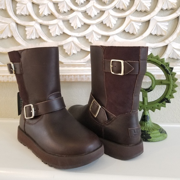 ugg breida black